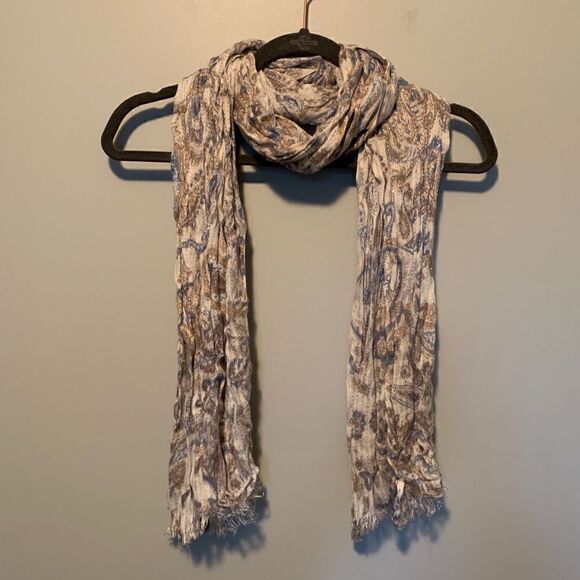 Elegant Paisley Scarf   - Picture 1 of 5